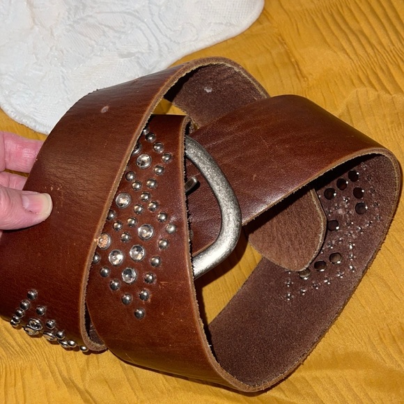 Hollister Leather Belt - Picture 5 of 11